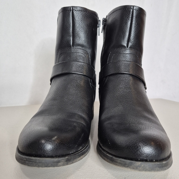 Frye and Co. Elodie Black Faux Leather Side Zip Combat / Moto Boot - Size 8 - Picture 6 of 15